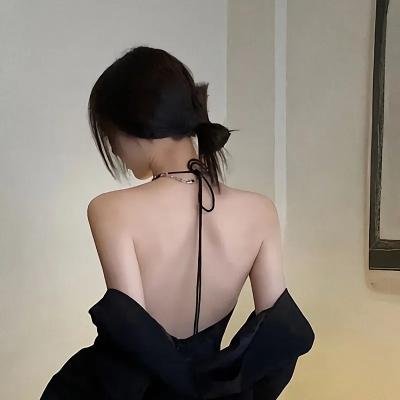 绿林艳妹